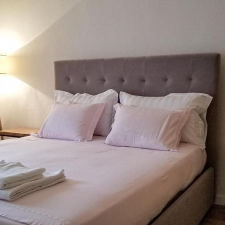 Spacious And Cozy Apartment - Ajia Apartment Tirana Exterior foto