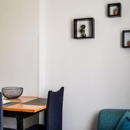 Spacious And Cozy Apartment - Ajia Apartment Tirana Exterior foto