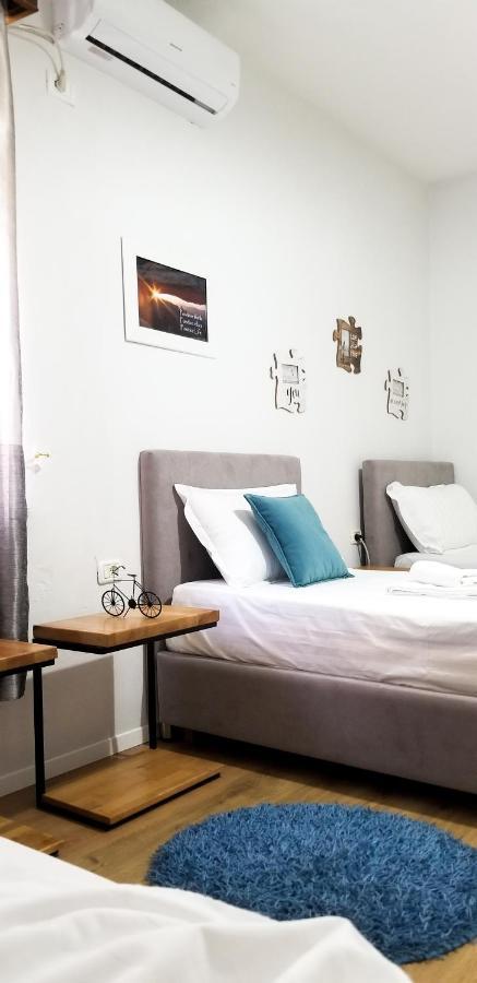 Spacious And Cozy Apartment - Ajia Apartment Tirana Exterior foto