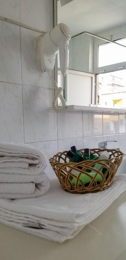 Spacious And Cozy Apartment - Ajia Apartment Tirana Exterior foto